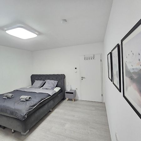 מינדן Jireh Home - Modern, Barrierearm, Klinikumsnah מראה חיצוני תמונה