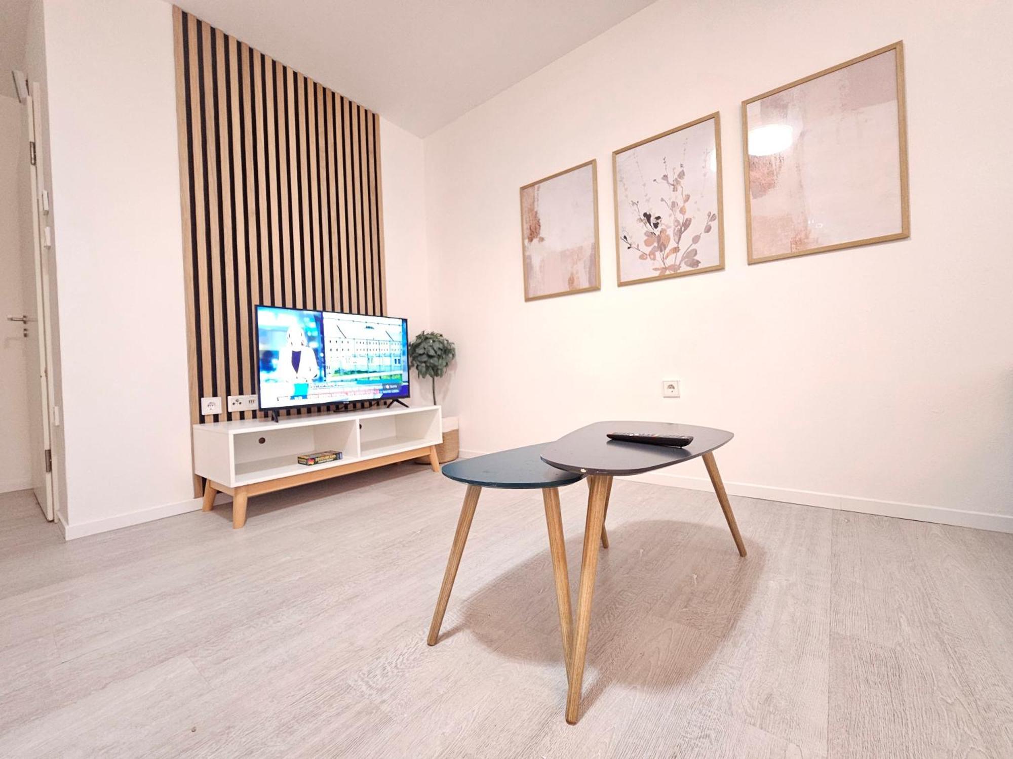 מינדן Jireh Home - Modern, Barrierearm, Klinikumsnah מראה חיצוני תמונה
