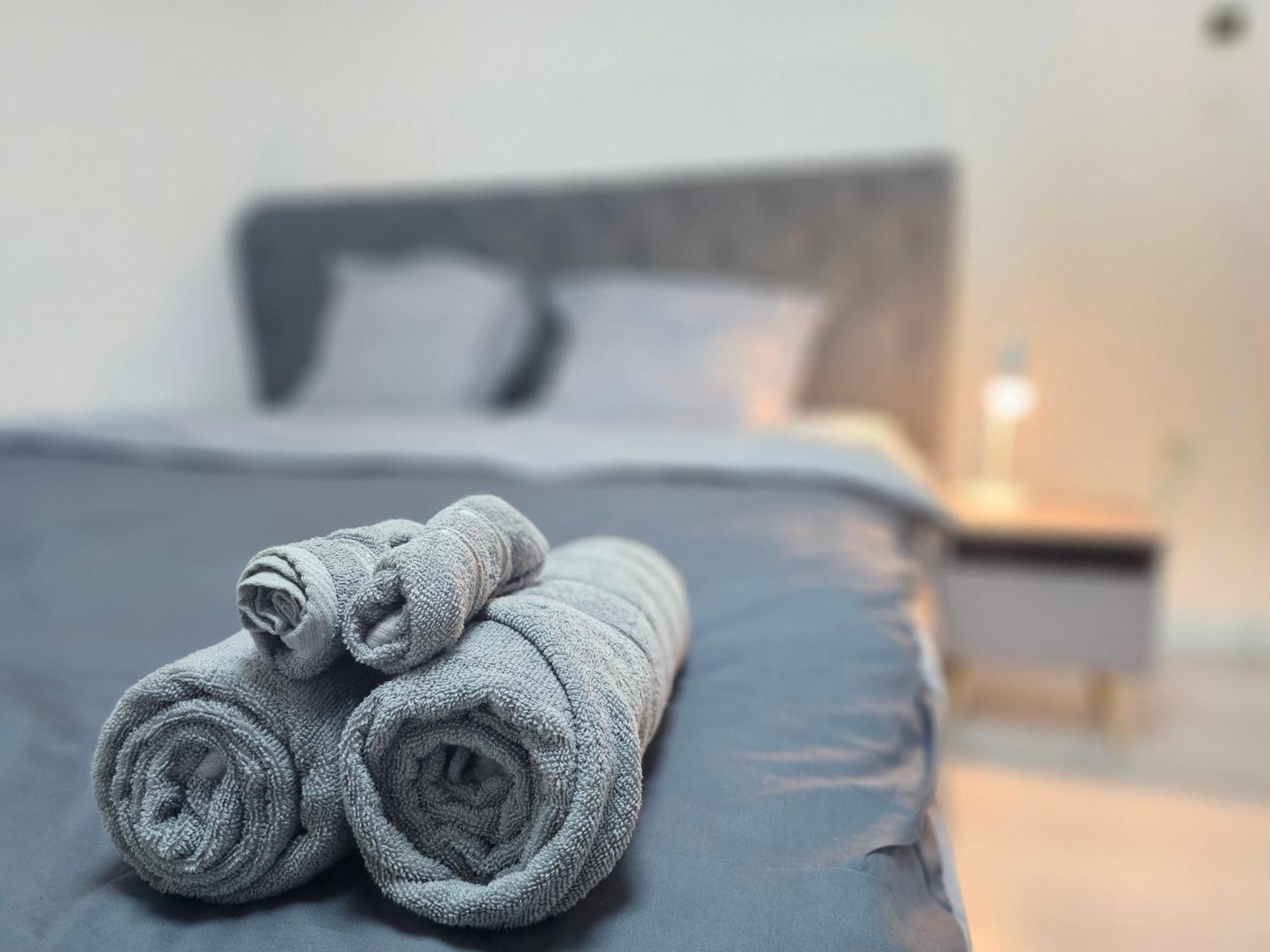 מינדן Jireh Home - Modern, Barrierearm, Klinikumsnah מראה חיצוני תמונה